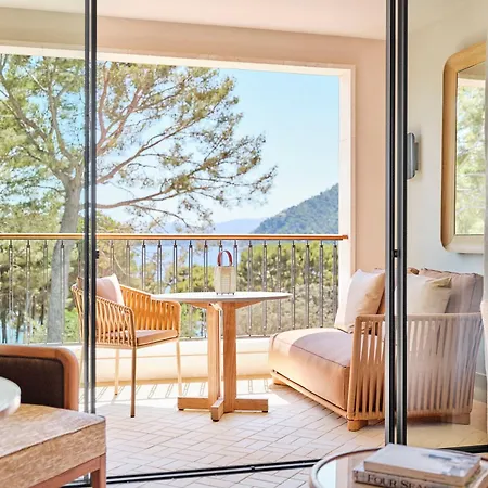 Курортний комплекс Four Seasons Mallorca At Formentor 5*